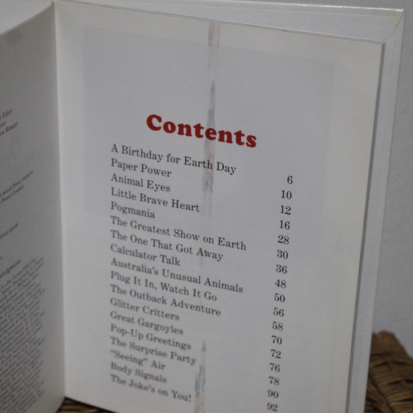 Disney’s Year Book 1996 – A Magical Celebration of a Year in Disney History. - Picture 3 of 6